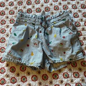 EUC Hanna Andersson Fruit Veggie Striped Shorts Girl’s size 5